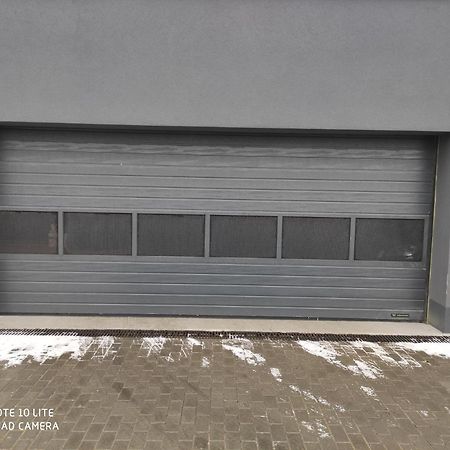 Apartament Pileckiego Nowy Dwor Mazowiecki Modlin Airport Buitenkant foto
