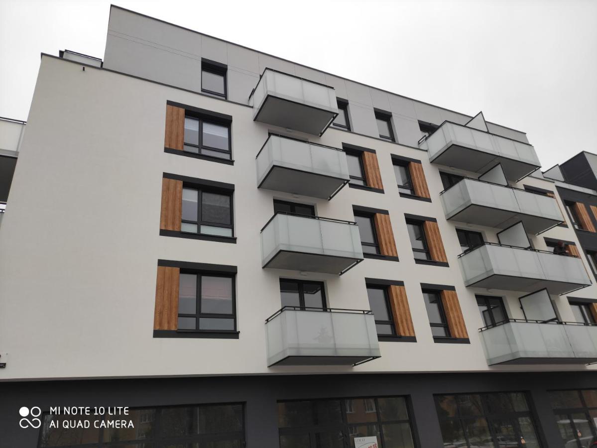 Apartament Pileckiego Nowy Dwor Mazowiecki Modlin Airport Buitenkant foto